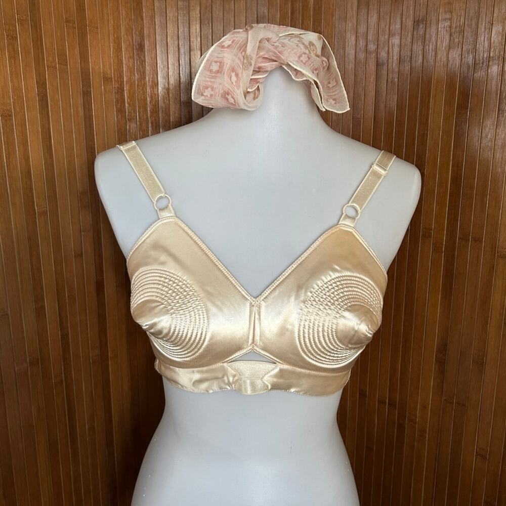 What Katie Did Harlow Vintage Style 1950s Champagne Satin Bullet Bra Pinup